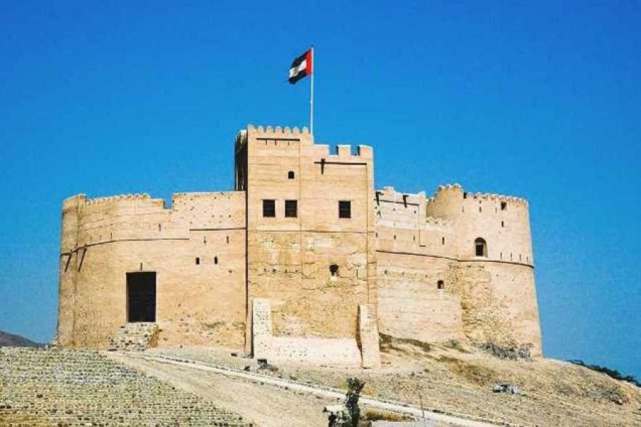 East Coast Tour UAE: Explore Scenic Beauty and Ancient Heritage